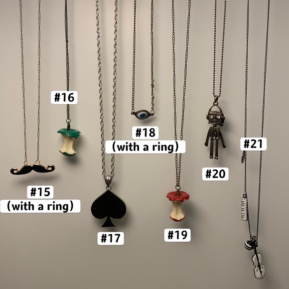 Necklace bundle sell - 7 for $10 - Picture 3 of 3